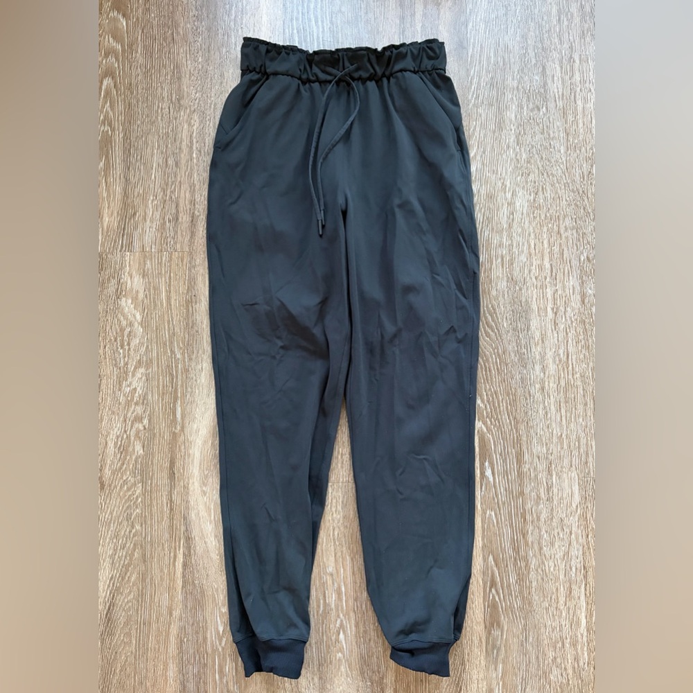 Lululemon Stretch High-Rise Jogger - Black, Size 6 - Picture 4 of 9
